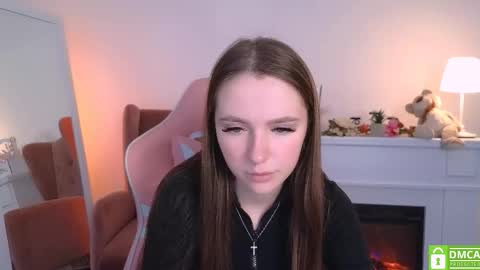 Snapshot of wildhoney_xo chatting on 7, 10, 2025 Kara online show from 7, 10, 2025