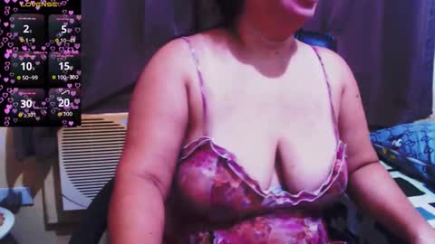 wildhotasianx online show from 19, 11, 2025