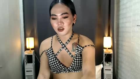 Lianelaiza online show from 17, 4, 2026