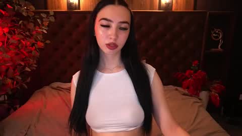 Alena online show from 18, 11, 2025