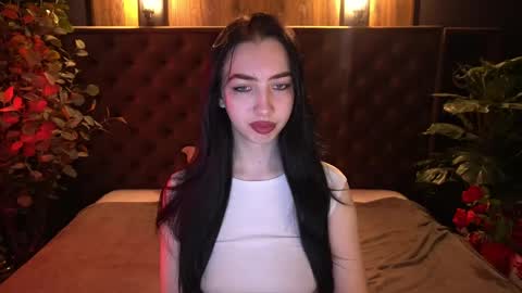 Snapshot of wildkittenx_ chatting on 19, 4, 2026 Alena online show from 19, 4, 2026