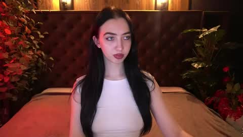 Snapshot of wildkittenx_ chatting on 21, 4, 2026 Alena online show from 21, 4, 2026
