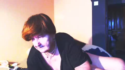 Snapshot of wildredcat chatting on 15, 2, 2025 WildRedCat online show from 15, 2, 2025