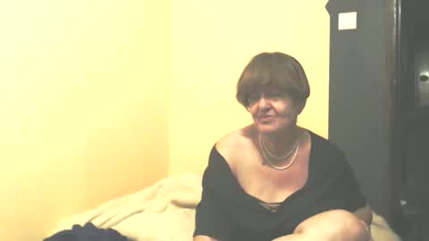 Snapshot of wildredcat chatting on 13, 9, 2025 WildRedCat online show from 13, 9, 2025