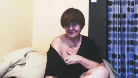 Snapshot of wildredcat chatting on 18, 10, 2025 WildRedCat online show from 18, 10, 2025