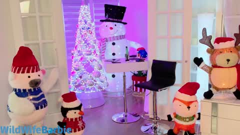 Snapshot of wildwifebarbie chatting on 10, 12, 2024 Angelica 49 online show from 10, 12, 2024