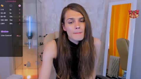 Snapshot of will_snake chatting on 18, 9, 2025 Will My schedule for this week Monday Tuesday ThursdaySaturday online show from 18, 9, 2025