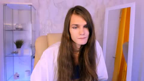 Snapshot of will_snake chatting on 2, 12, 2025 Will My schedule for this week Monday Tuesday ThursdaySaturday online show from 2, 12, 2025