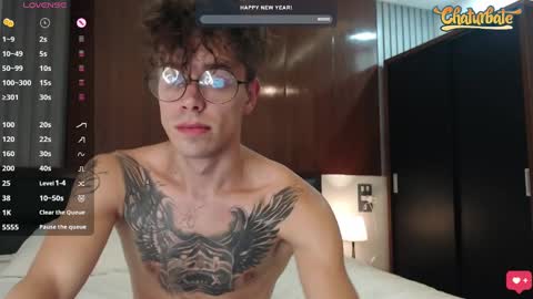 Snapshot of william_henry_a chatting on 31, 12, 2024 William online show from 31, 12, 2024