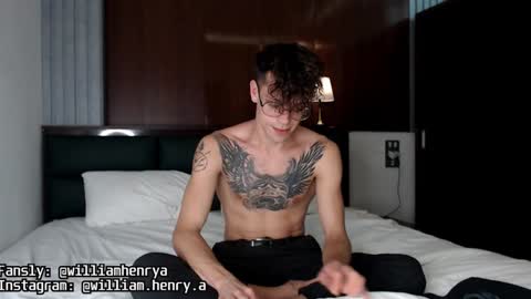 Snapshot of william_henry_a chatting on 17, 1, 2025 William online show from 17, 1, 2025