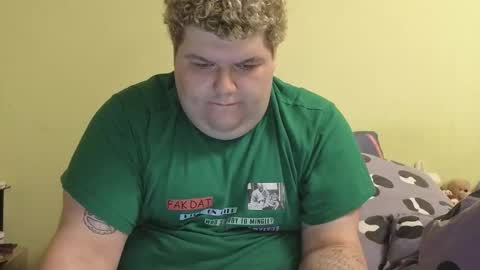 Snapshot of william_incredible chatting on 1, 12, 2025 Willy online show from 1, 12, 2025