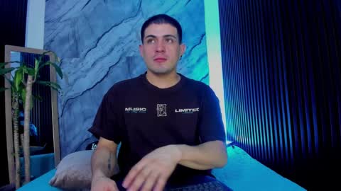 Snapshot of william_steel_ chatting on 16, 9, 2025 William Steel online show from 16, 9, 2025