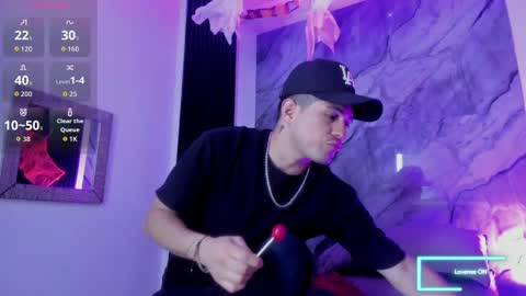 Snapshot of william_steel_ chatting on 4, 10, 2025 William Steel online show from 4, 10, 2025