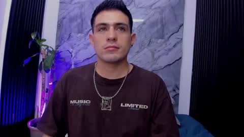 Snapshot of william_steel_ chatting on 6, 11, 2025 William Steel online show from 6, 11, 2025