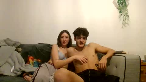 Snapshot of willy_est_95 chatting on 22, 11, 2025 willy_est_95 online show from 22, 11, 2025