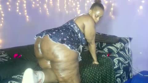 Snapshot of wilmaassylum chatting on 2, 10, 2025 wilmaassylum online show from 2, 10, 2025