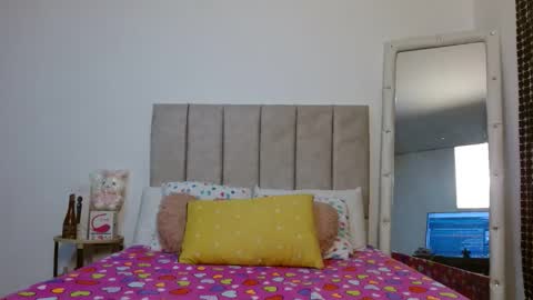 Only wilsonsiara01 online show from 1, 2, 2026