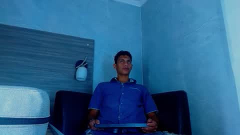 Snapshot of wiltom_ chatting on 18, 11, 2025 Wiltom online show from 18, 11, 2025