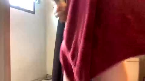 Snapshot of wiltryanything2x chatting on 18, 10, 2025 Will online show from 18, 10, 2025