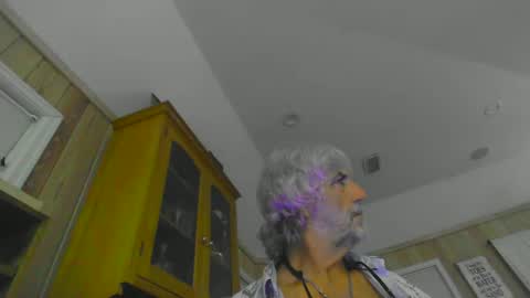 Snapshot of wineman2020 chatting on 10, 2, 2025 Charlie online show from 10, 2, 2025