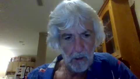 Snapshot of wineman2020 chatting on 23, 11, 2025 Charlie online show from 23, 11, 2025