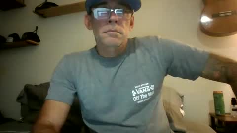 Snapshot of wingnutt765733 chatting on 25, 10, 2025 wingnutt765733 online show from 25, 10, 2025