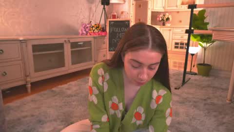Lillian online show from 14, 4, 2026