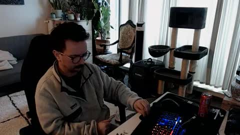 cream36 online show from 1, 12, 2025