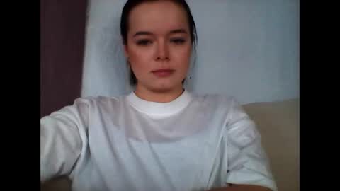 Snapshot of winter__white_rose chatting on 6, 1, 2025 Emma online show from 6, 1, 2025