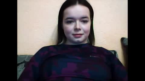Snapshot of winter__white_rose chatting on 28, 1, 2025 Emma online show from 28, 1, 2025