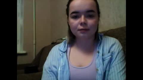 Snapshot of winter__white_rose chatting on 13, 2, 2025 Emma online show from 13, 2, 2025