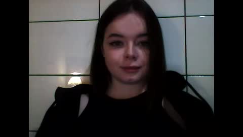 Snapshot of winter__white_rose chatting on 24, 2, 2025 Emma online show from 24, 2, 2025