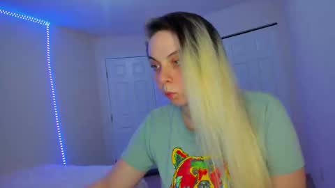 Winter Miracle online show from 25, 2, 2025