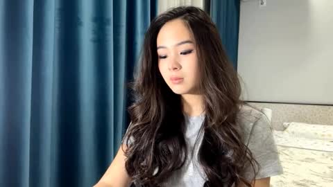 Amina online show from 10, 11, 2025