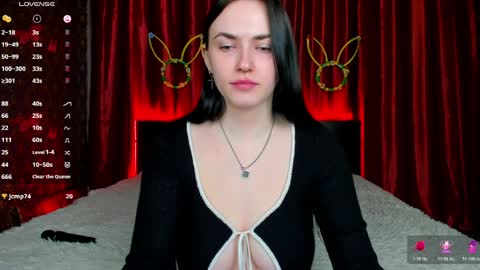 Snapshot of witch_baby_ chatting on 6, 4, 2026 Kira online show from 6, 4, 2026