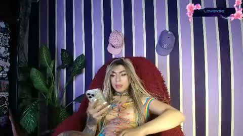 Snapshot of witch_divinne chatting on 11, 6, 2026 ig WitchDivinne online show from 11, 6, 2026