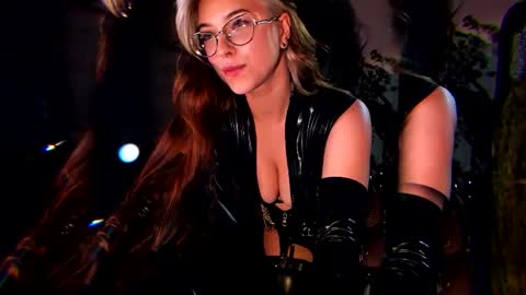 Goddess of two strapons  - Mr. long Don Mr. Pinky online show from 21, 10, 2025