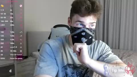 Snapshot of wizloverr chatting on 17, 6, 2026 WizLoverr online show from 17, 6, 2026