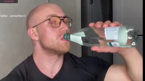 Wlademar online show from 10, 11, 2025