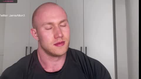 Snapshot of wlademarbergs chatting on 12, 3, 2026 Wlademar online show from 12, 3, 2026