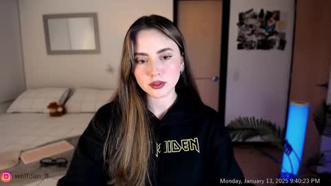   online show from 14, 1, 2025