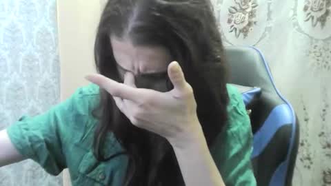 Snapshot of wolfxsnow chatting on 26, 11, 2025 wolfxsnow online show from 26, 11, 2025