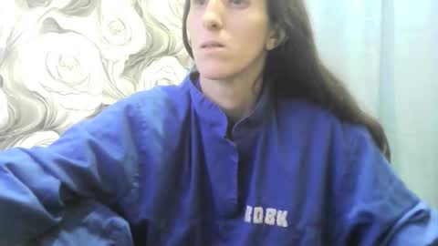 Snapshot of wolfxsnow chatting on 14, 12, 2025 wolfxsnow online show from 14, 12, 2025