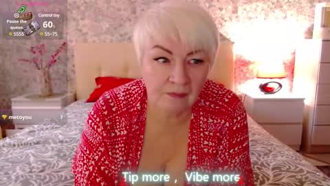 Snapshot of women_pleasures chatting on 29, 1, 2025 women_pleasures online show from 29, 1, 2025