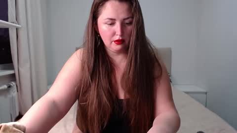 Snapshot of women_pleasures chatting on 6, 3, 2025 women_pleasures online show from 6, 3, 2025