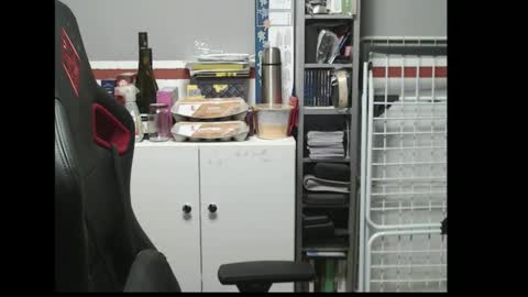 Snapshot of womenizzeer chatting on 22, 3, 2026 Adam online show from 22, 3, 2026