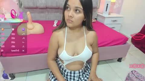 wonderkloe_ online show from 18, 9, 2025