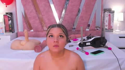 wonderkloe_ online show from 17, 2, 2026