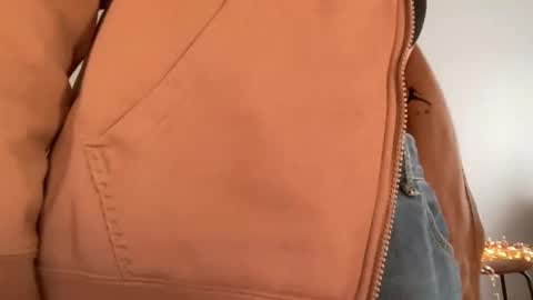 Stia online show from 9, 3, 2025