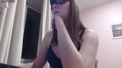 Snapshot of woodland_peony chatting on 25, 2, 2026 Woodland Peony online show from 25, 2, 2026